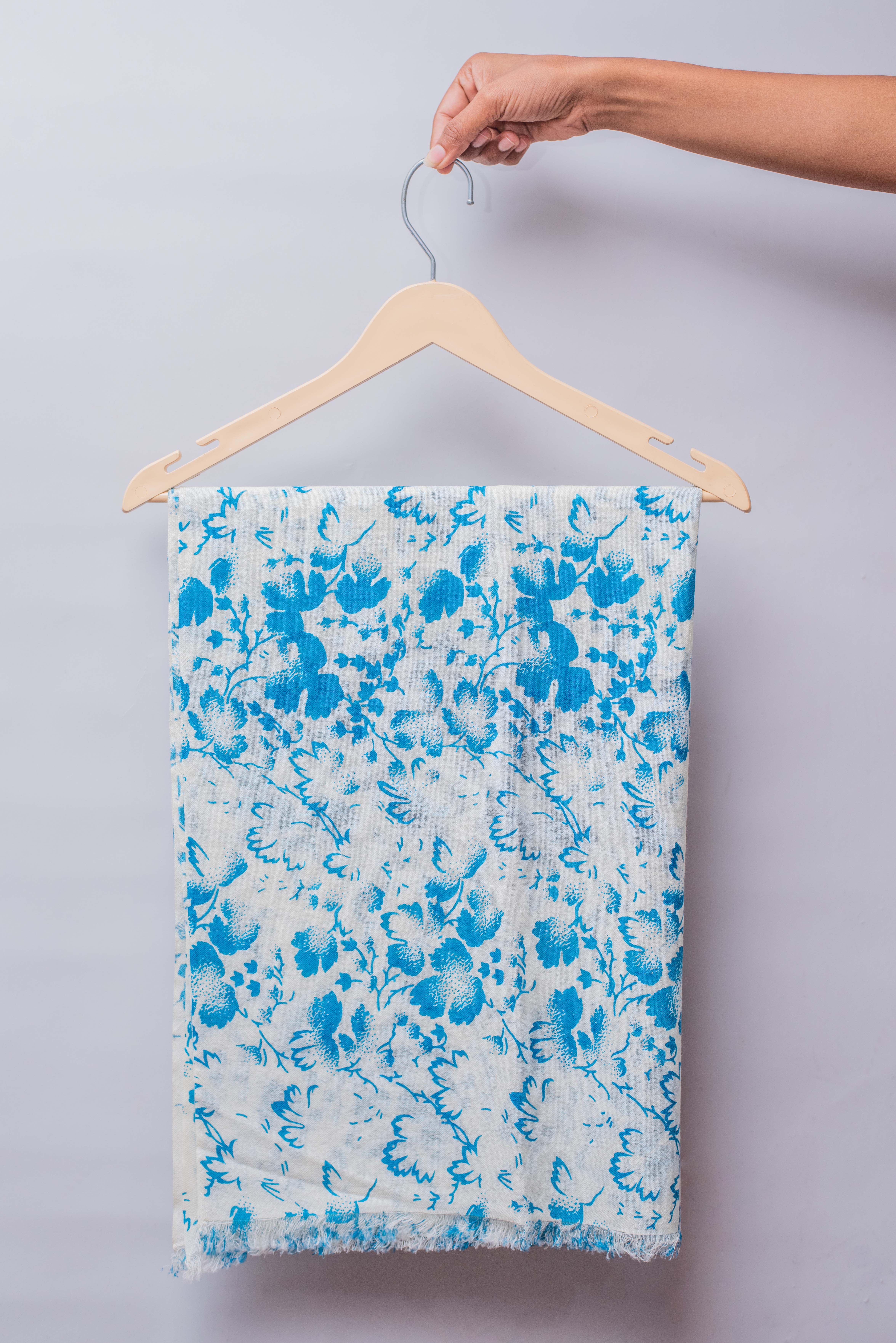 Printed scarf with new look